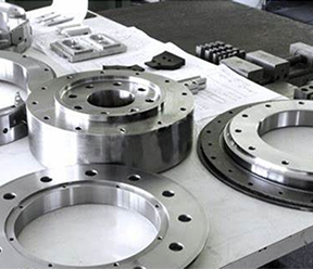 How can I ensure transparency and accuracy in receiving quotes for CNC turning services in China?